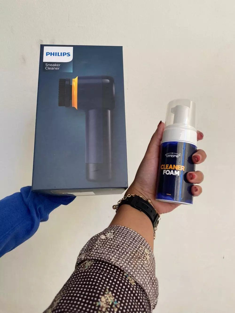 Philips Electric Sneaker Brush © Brilio.net