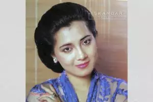 Sempat jadi artis terkenal, model top era 80-an ini kini pilih jualan nasi padang