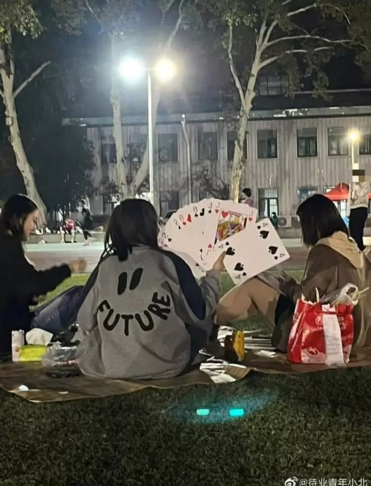 main kartu kocak © berbagai sumber