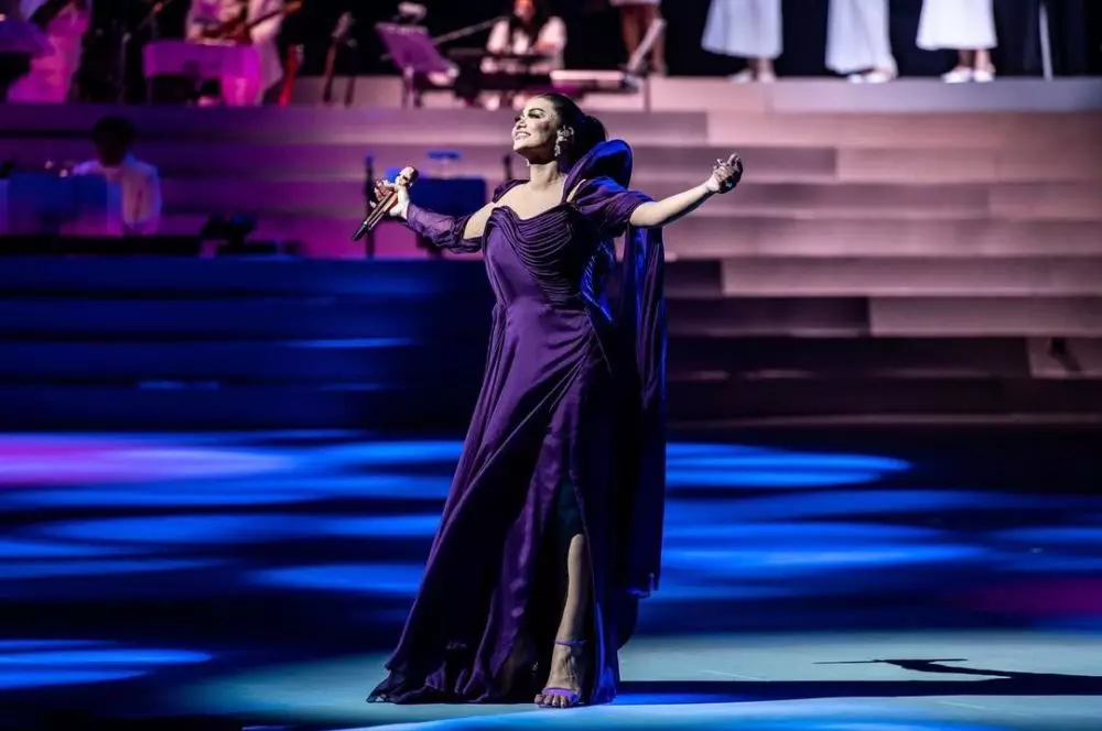 krisdayanti gantung mic © instagram