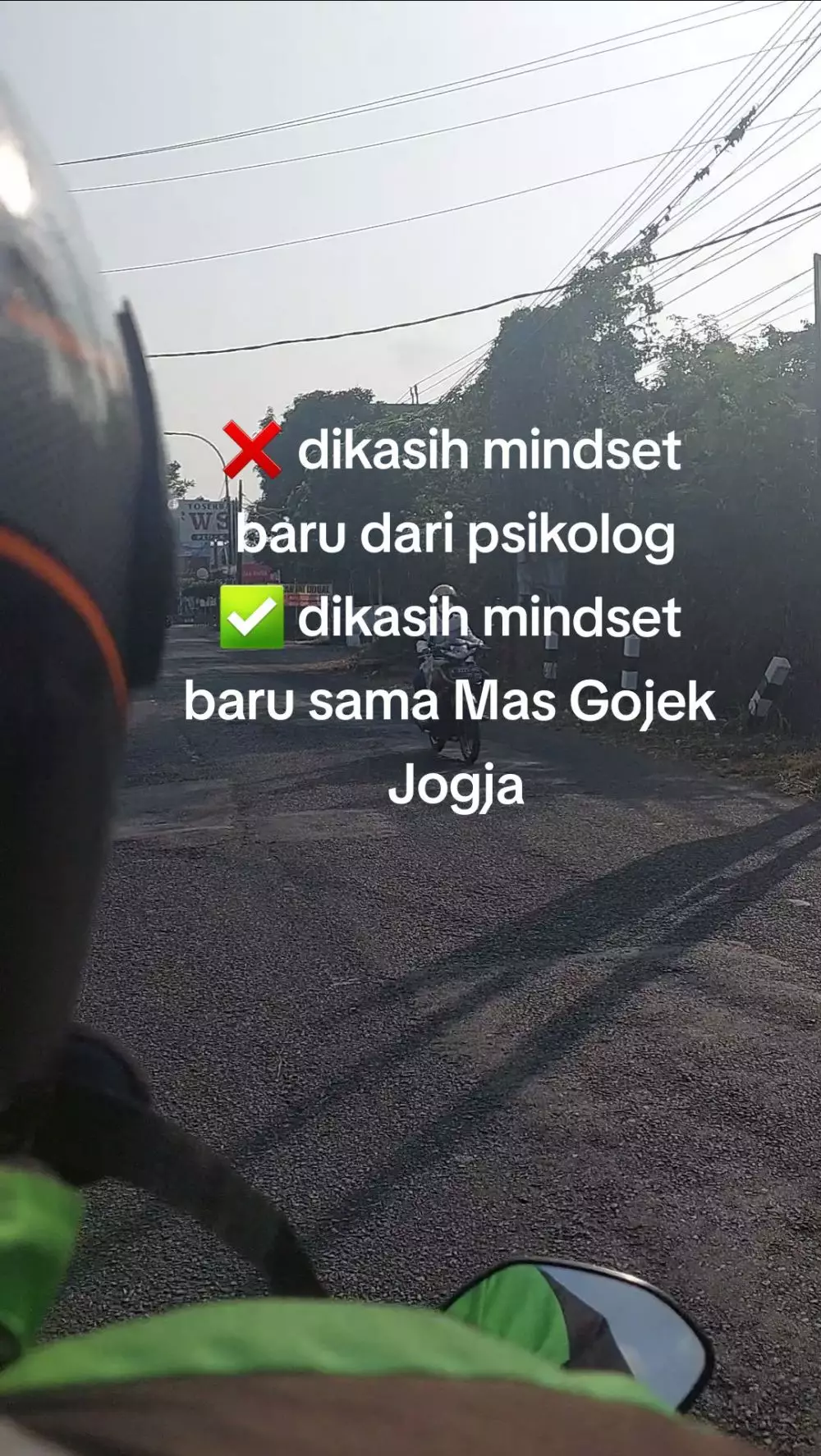 Momen cewek dapat nasihat keren dari driver gojek TikTok