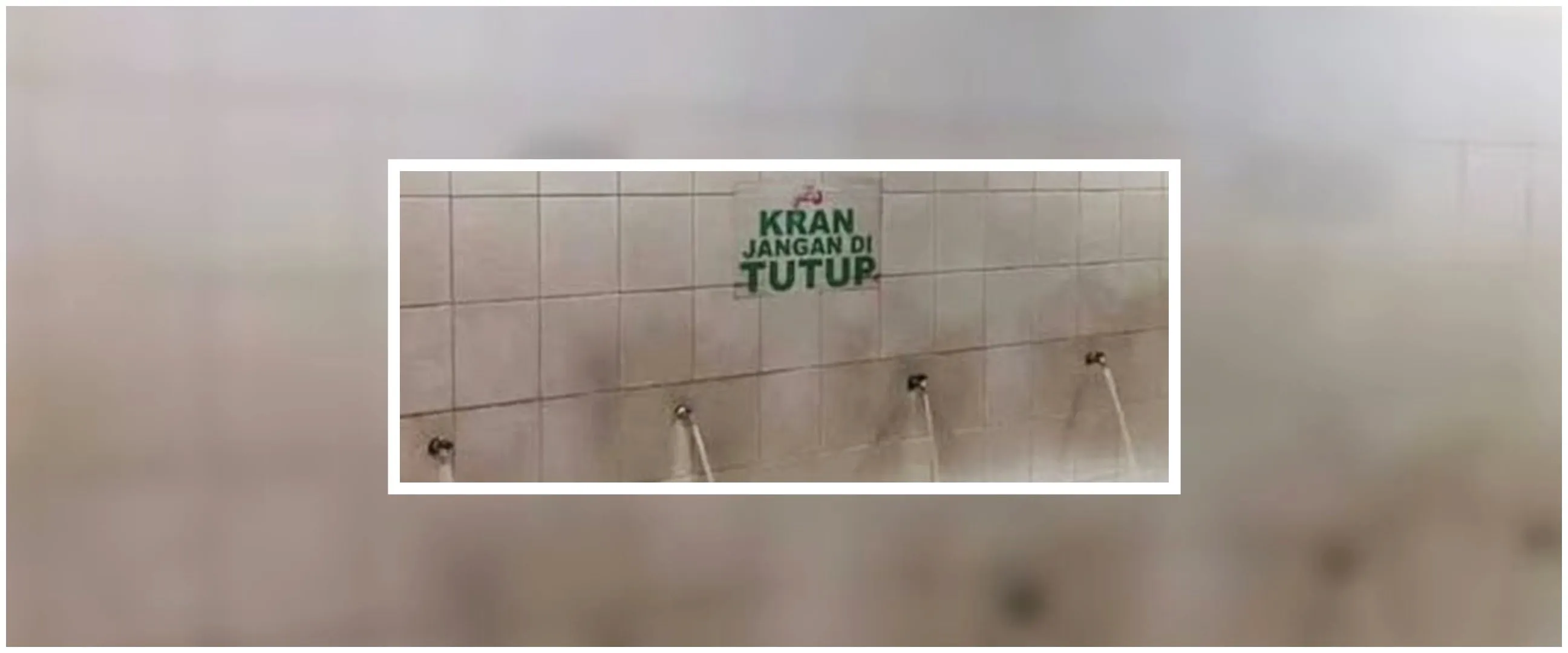 11 Tulisan lucu berisi pesan larangan di tempat umum, suka nggak habis thinking