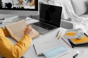 Cara terbaru download dokumen di Course Hero tanpa login, gratis nggak ribet