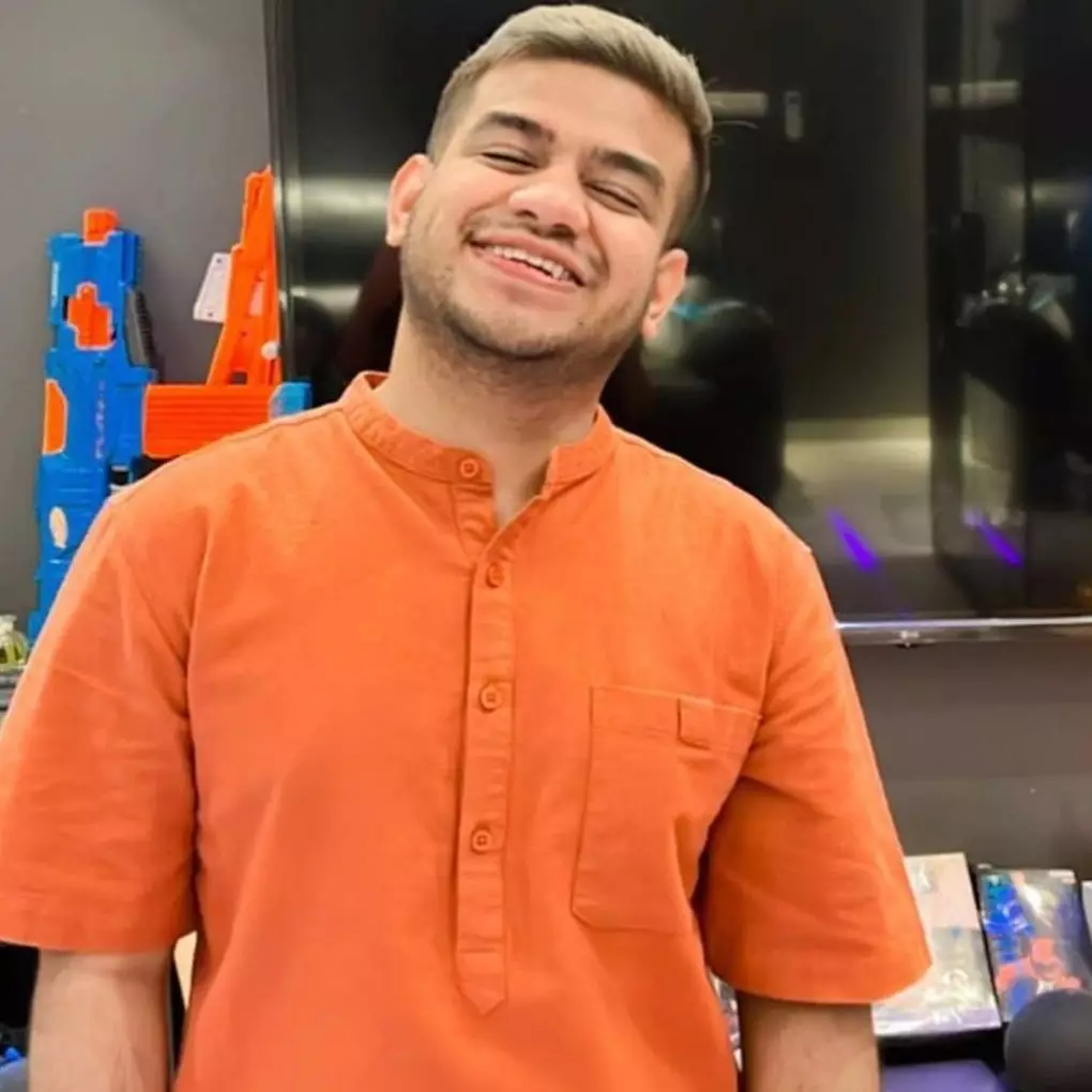 8 Seleb ini punya ruangan rahasia di rumah mewahnya, milik Fadil Jaidi tak terduga