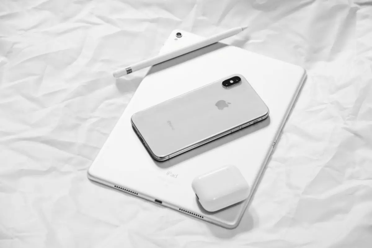 Cara memperbaiki layar iPhone atau iPad tidak mau berputar