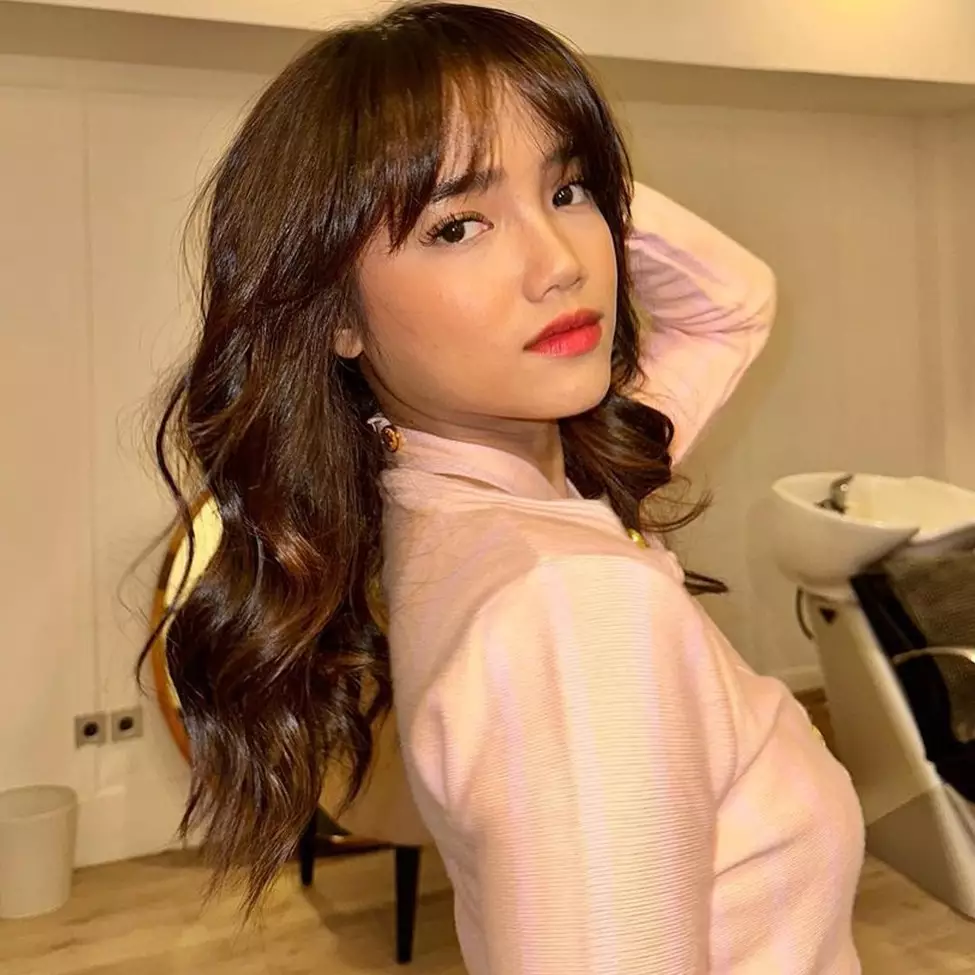 Bak balas sindiran tak modal, Fuji beri saweran gift di siaran langsung Mayang hingga belasan juta