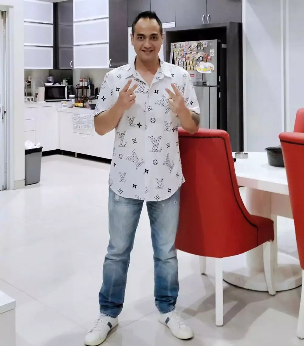 ferry irawan tempuh jalur hukum untuk bersihkan namanya © berbagai sumber ferry irawan tempuh jalur hukum untuk bersihkan namanya © berbagai sumber