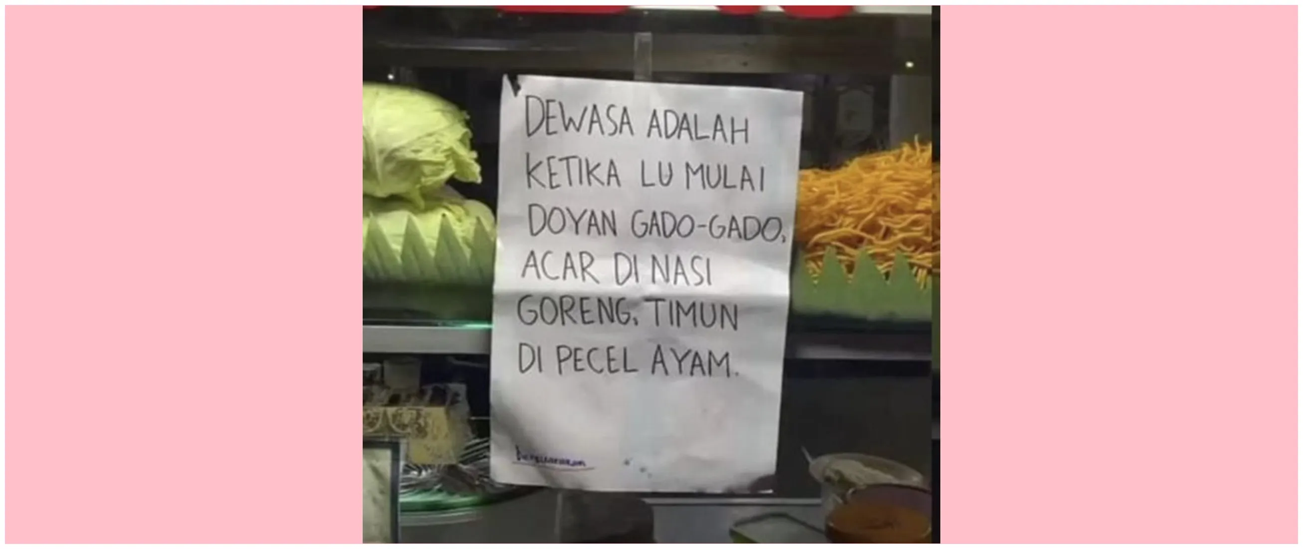 Lagi pengen makan siang, 11 potret kocak tulisan di depan warung ini bikin kamu jadi merenung