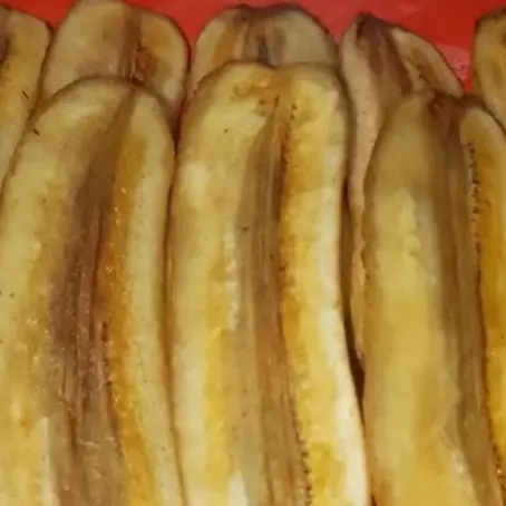 Renyah dan antilembek, begini trik bikin pisang goreng tanpa tepung agar tak menyerap banyak minyak