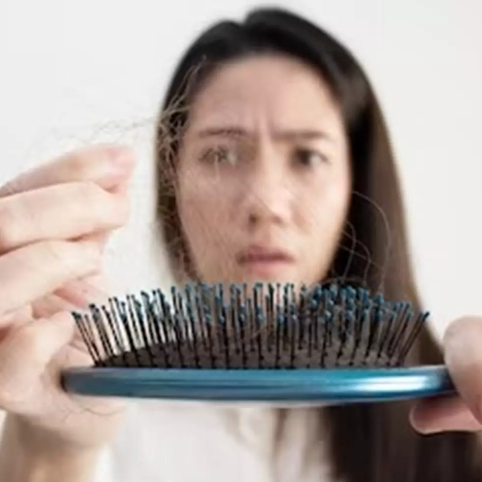 Tanpa daun jambu biji, begini cara atasi rambut rontok berlebihan akibat stres pakai 1 bahan sambal