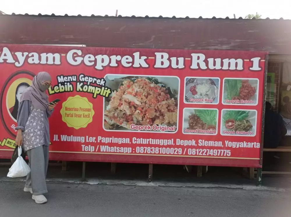 ayam geprek bu rum © berbagai sumber ayam geprek bu rum © berbagai sumber
