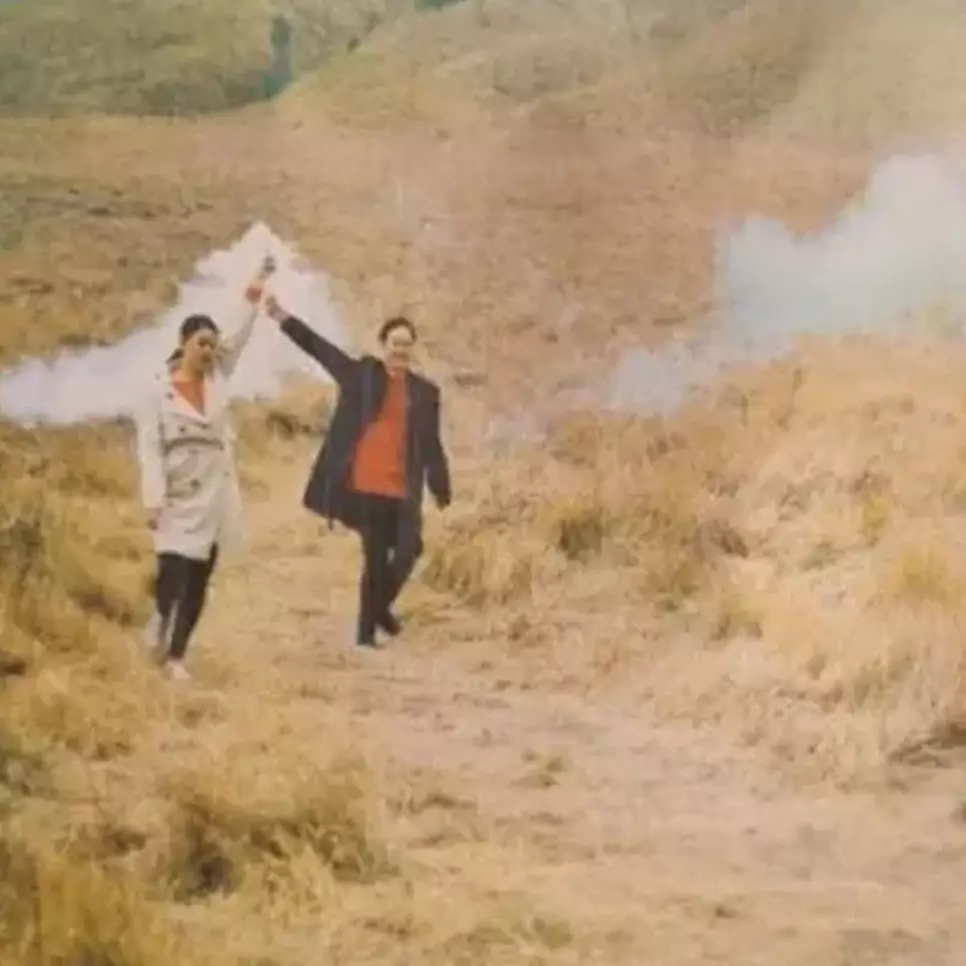 Momen Wendy Cagur cosplay jadi pasangan prewedding Bromo, hasil fotonya mirip sama yang asli