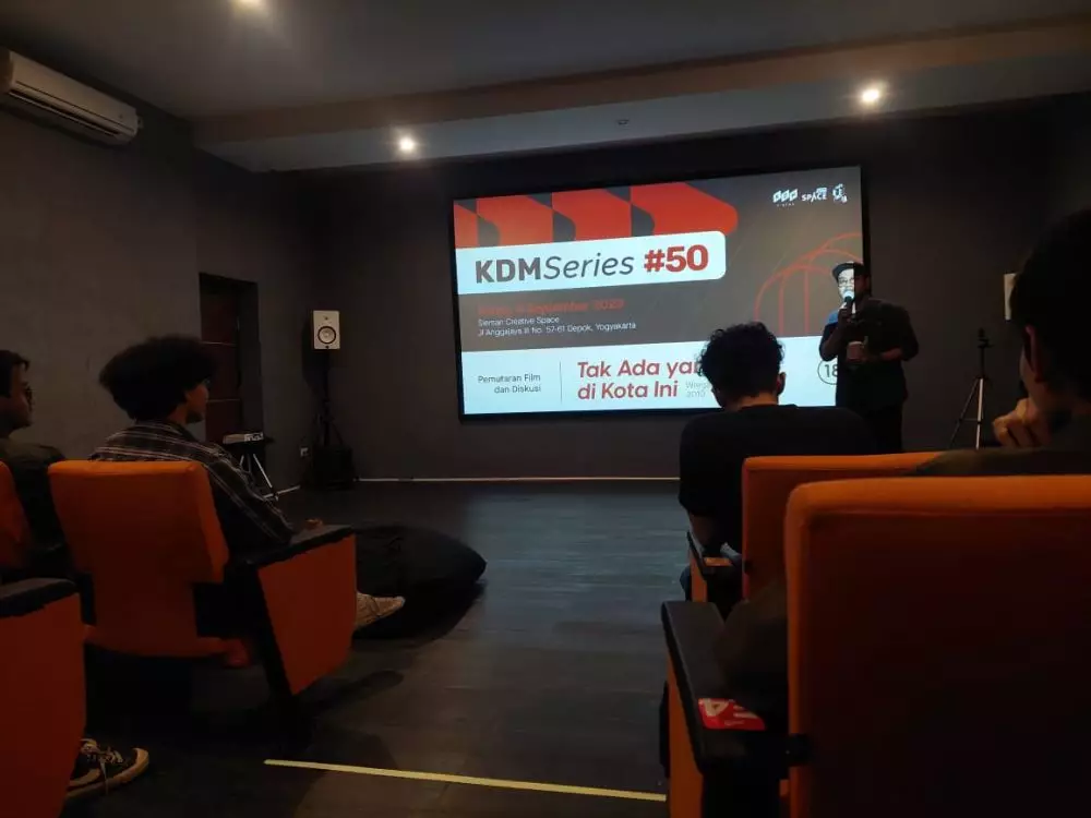 Klub DIY Menonton hadirkan ruang pertemuan Berbagai sumber