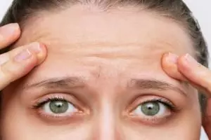 Bukan dengan kentang dan madu, ini cara kenyalkan kembali wajah keriput pakai 1 jenis bahan makanan