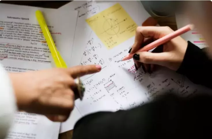 Macam-macam rumus sin cos tan © 2023 brilio.net