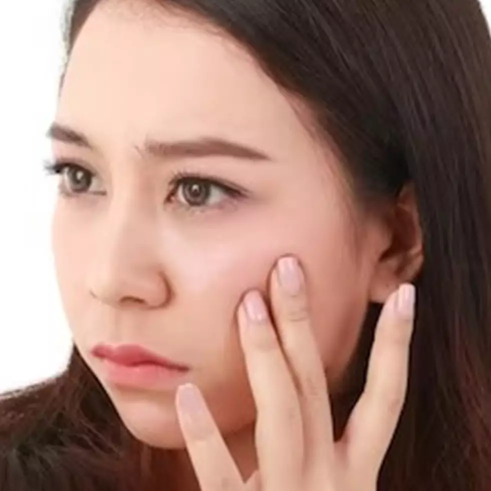 Kulit lembap tanpa madu, ini cara hidrasi wajah kering bersisik akibat cuaca panas pakai 1 jenis tanah