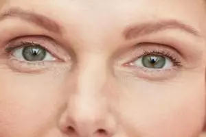 Tak hanya pakai pisang, ini cara pudarkan garis halus pada wajah dengan tambahan 1 jenis biji-bijian