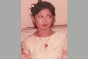 Ibu seleb ini masa mudanya dipuji mirip Jessica Mila, berikut 11 potret terbarunya