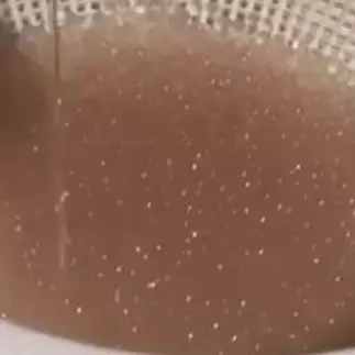 Trik masak sagu mutiara agar hasilnya kenyal, tidak lengket, dan matang sempurna dalam waktu 10 menit