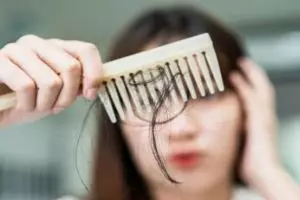 Tak pakai produk kimia, ini trik atasi rambut kusam dan rontok pada ibu hamil dengan 1 jenis minyak