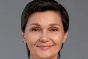 Tak hanya pakai yogurt, ini trik kencangkan wajah penuh keriput dengan tambahan 1 jenis bahan minuman