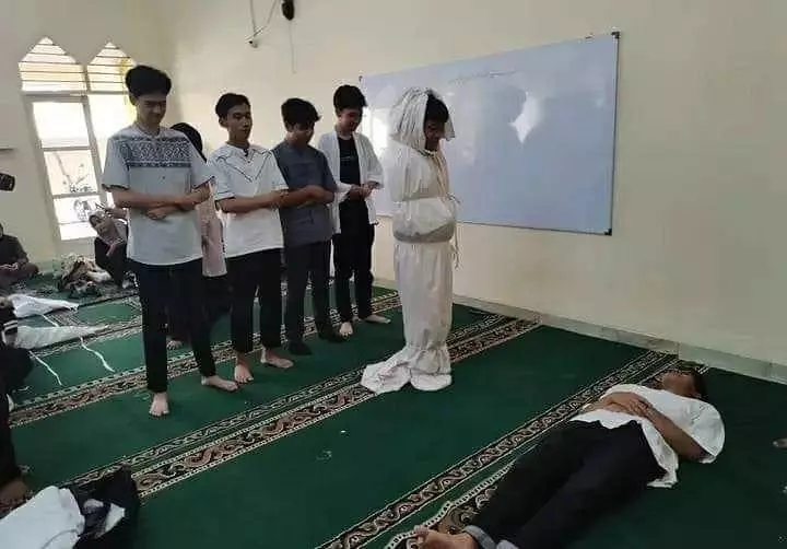murid tugas praktik © berbagai sumber murid tugas praktik © berbagai sumber