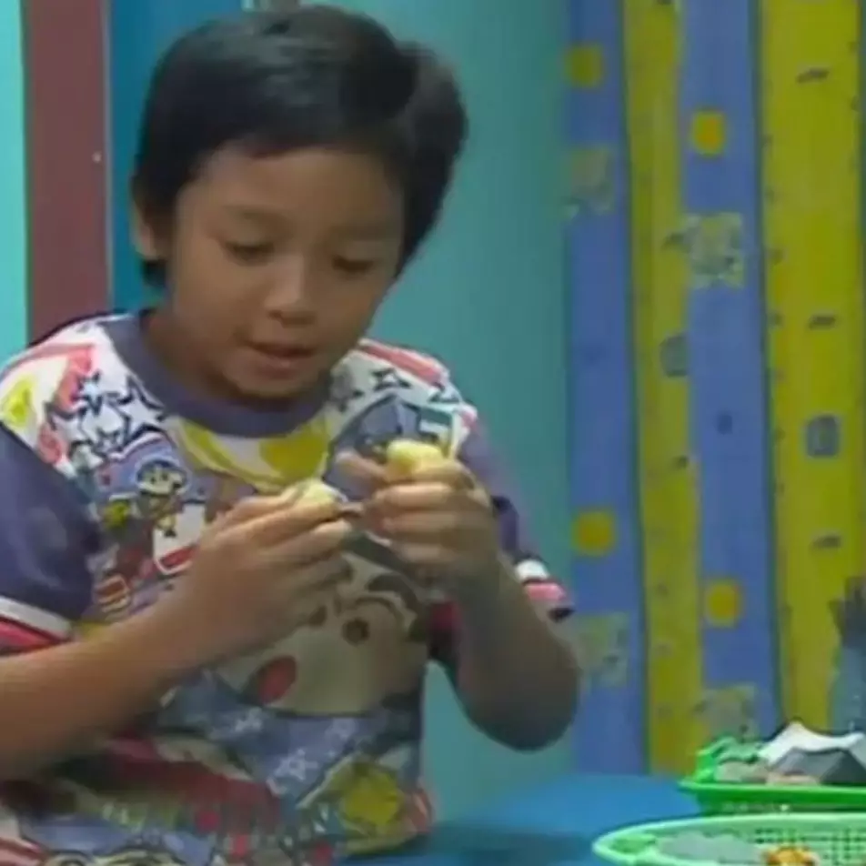 Aktor ini dulu kondang lewat sinetron top kini jadi pelayan kafe, intip 11 transformasinya