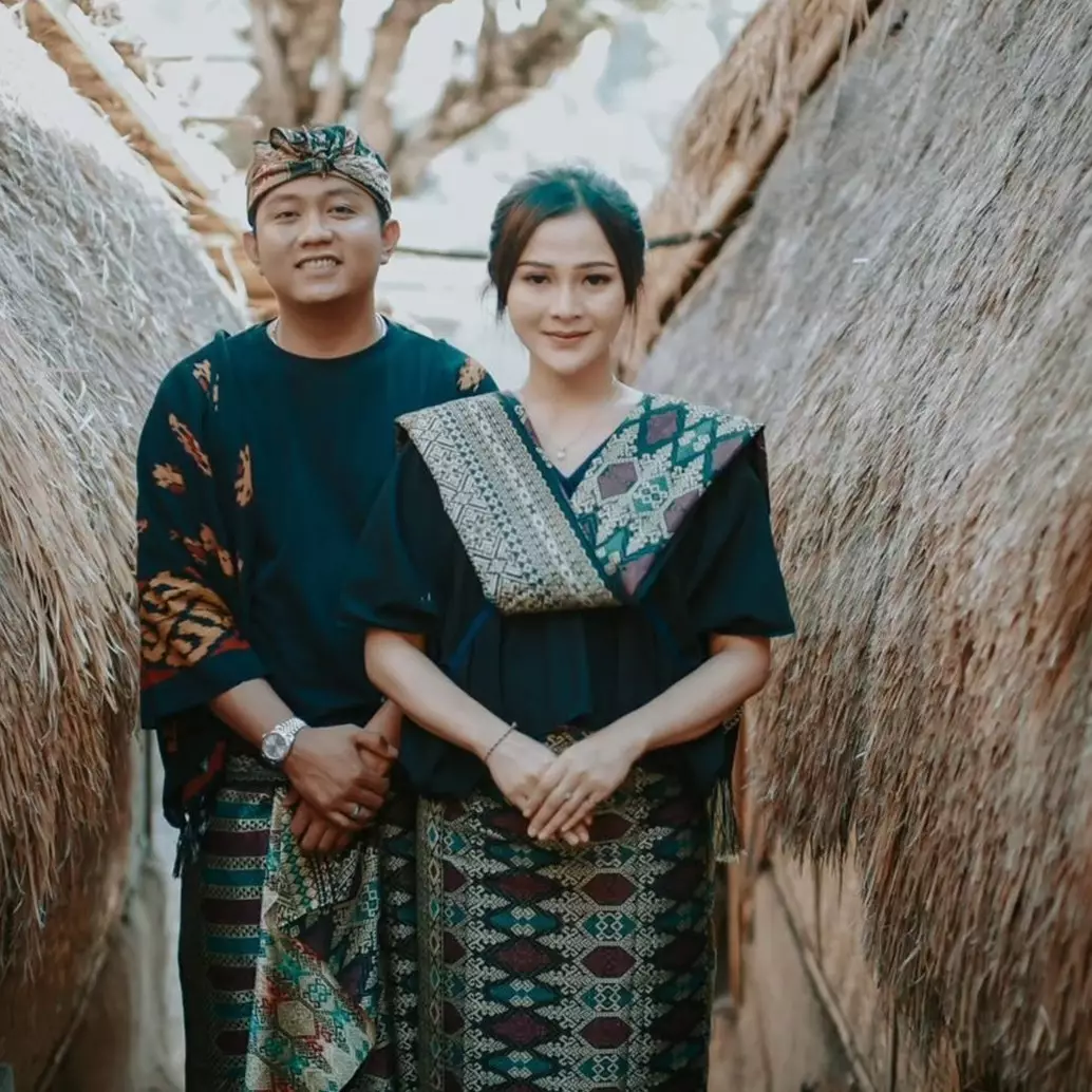 Denny Caknan pilih diamkan istri saat marah, begini pengakuan Bella Bonita yang sabar hadapi suami