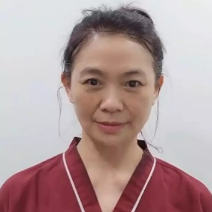 Sempat akui hidup sehat agar awet muda, intip 9 potret Puspa Dewi usai oplas anti penuaan di usia 56