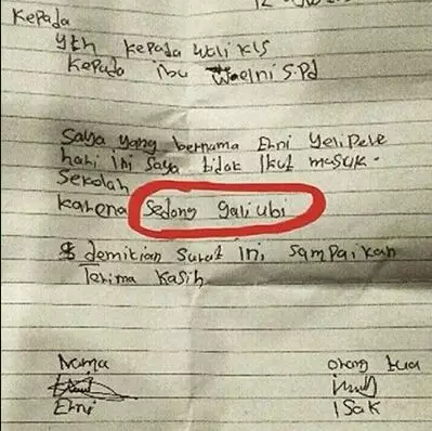 Potret kocak surat izin siswa tak masuk kelas Berbagai sumber Potret kocak surat izin siswa tak masuk kelas Berbagai sumber