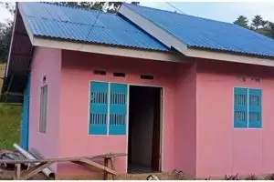 Bukti mewah nggak selalu jadi idaman, 9 potret dapur berdinding gedek ini panen pujian warganet