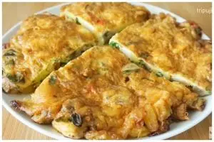 Tanpa ditambah tepung, ini trik goreng telur dadar biar tebal dan gurih pakai 2 bahan dapur