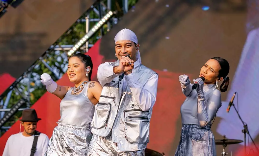 FLAVS day 2 © 2023 brilio.net FLAVS day 2 © 2023 brilio.net