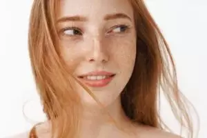 Tanpa air mawar dan madu, begini trik bikin wajah mulus tanpa flek hitam pakai 1 jenis rempah dapur