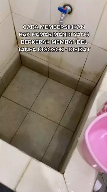 bersihkan kerak bak mandi © TikTok