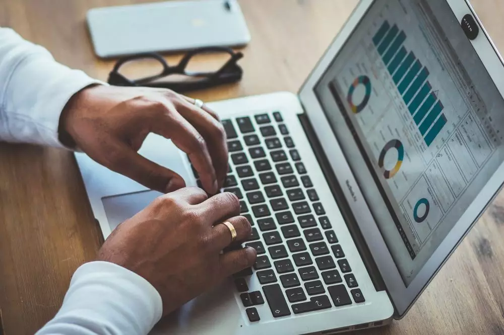 rumus median data kelompok © berbagai sumber rumus median data kelompok © berbagai sumber