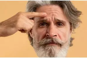 Tak perlu treatment face lifting, ini trik kencangkan wajah kendur bebas keriput pakai 1 jenis sayuran