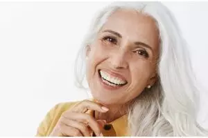 Tak cuma daun jambu biji, ini trik mencegah rambut beruban agar tak muncul lagi pakai 1 jenis minyak