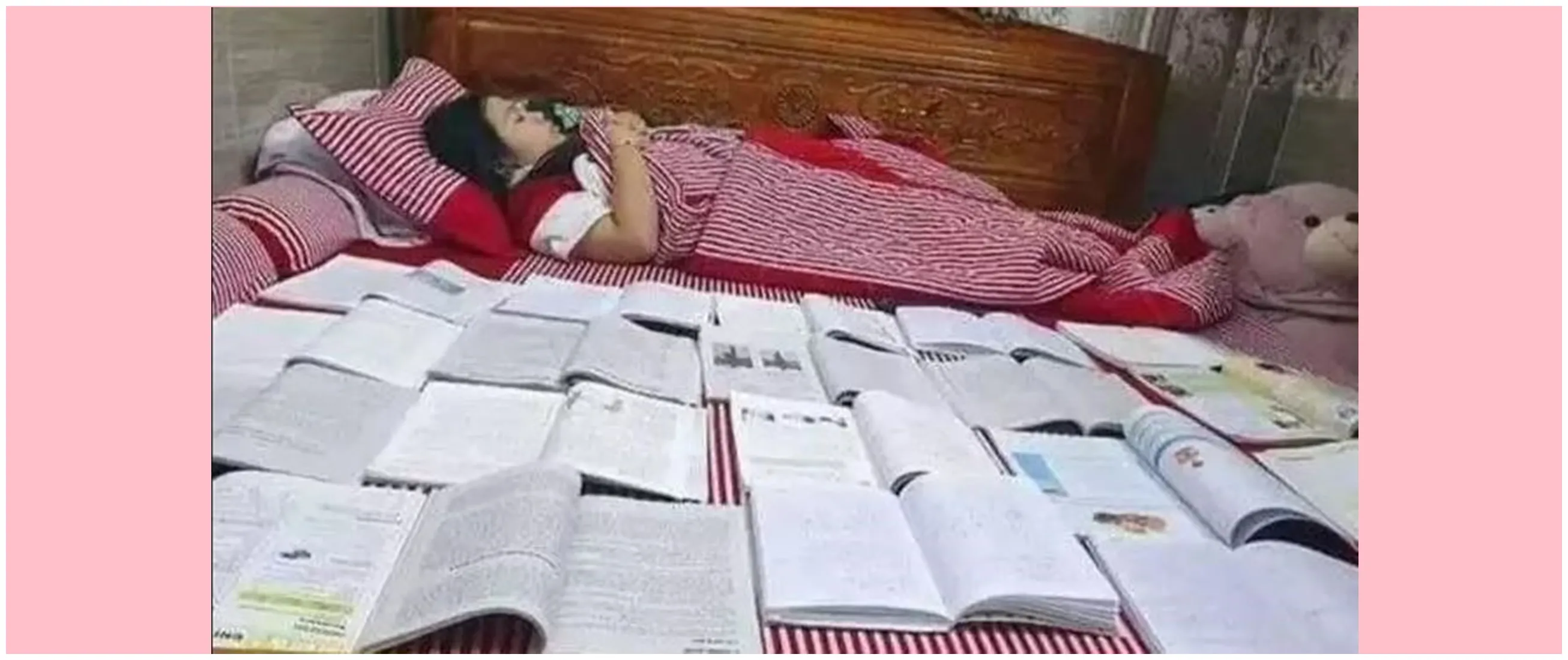 11 Potret kocak kelakuan siswa saat kerjakan tugas sekolah di rumah ini bikin senyum kecut