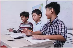 15 Contoh soal padanan kata lengkap dengan pembahasan dan trik mudah menjawabnya