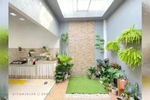 9 Potret dapur semi outdoor tanpa kitchen set ini bikin masak antipenat, kesumpekan auto minggat