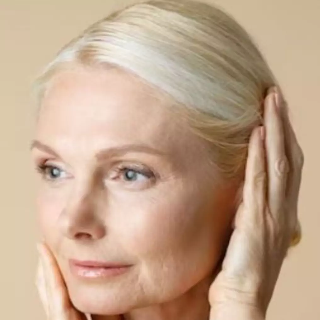 Tampak 10 tahun lebih muda, begini trik atasi kerutan dan wajah kendur pakai 2 sumber protein