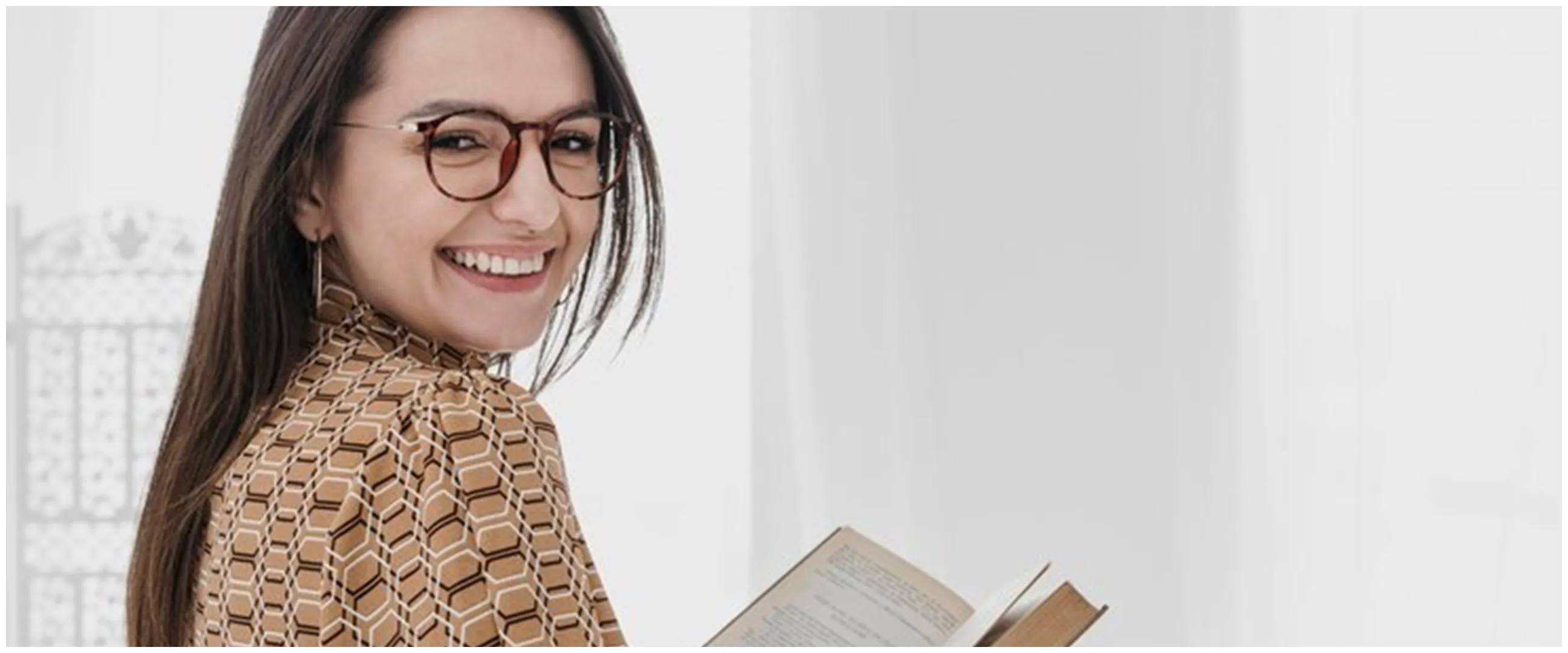 Contoh kata ajakan dalam teks persuasif, pahami konsep, ciri, dan strukturnya