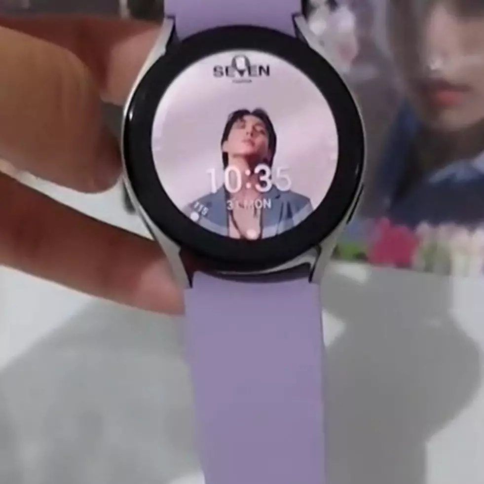 Tanpa pakai air, begini cara bersihkan tali jam tangan dari bahan karet andalkan 1 jenis minyak