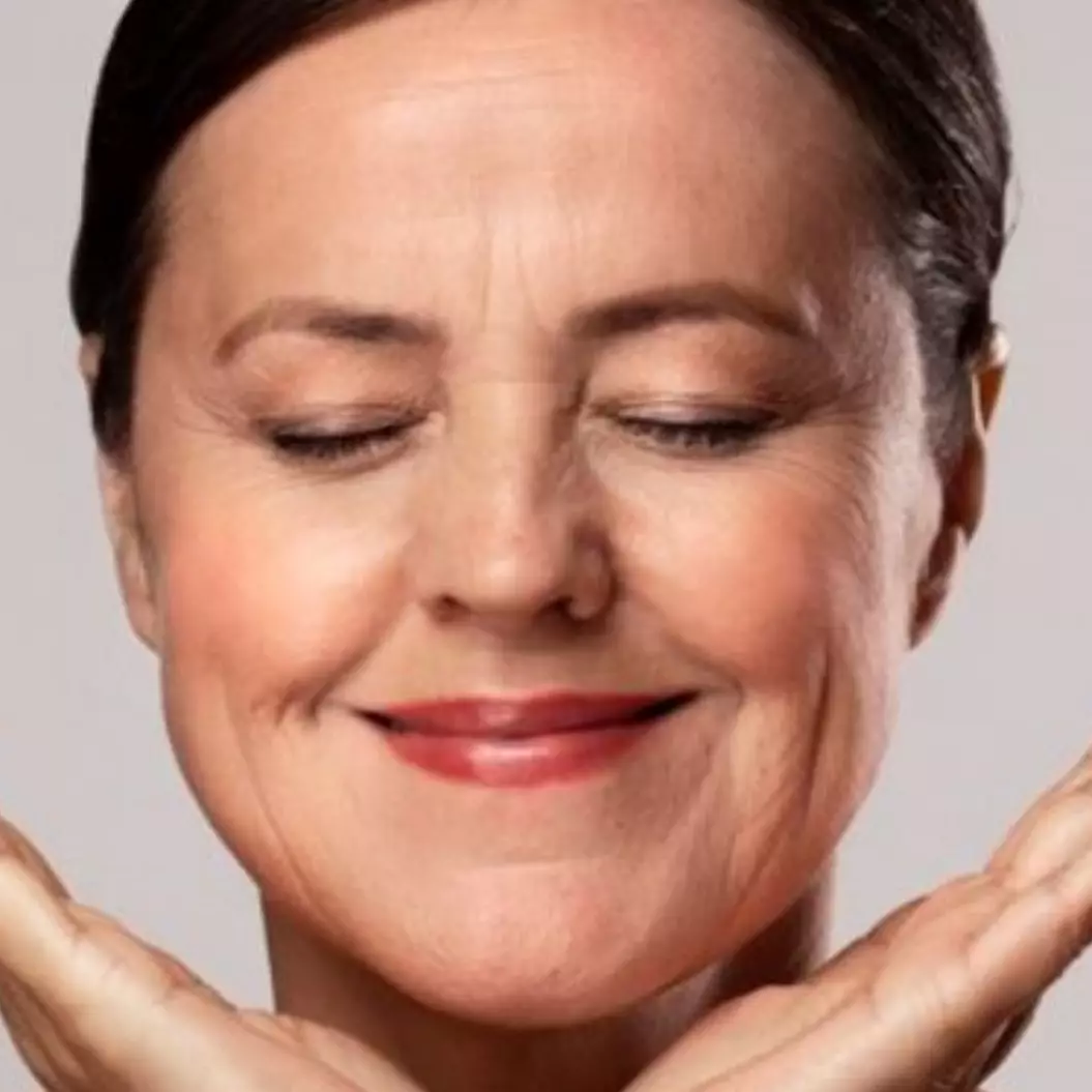 Tetap kencang di usia 40 tahun, ini trik cegah kulit wajah mengendur pakai 1 jenis sayuran