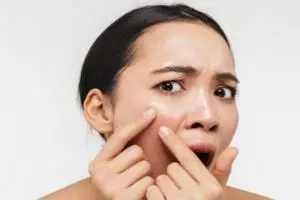 Tanpa tambahan oatmeal, ini cara atasi pori wajah tersumbat dan minyak berlebih pakai 1 jenis protein