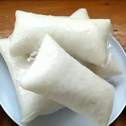 Cuma 12 menit, ini trik merebus lontong agar lembut dan awet disimpan hingga 4 hari