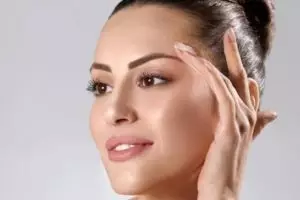 Tetap kencang dan bebas kerut di usia 50 tahun, ini trik cegah kulit kendur pakai 1 jenis tanaman hias