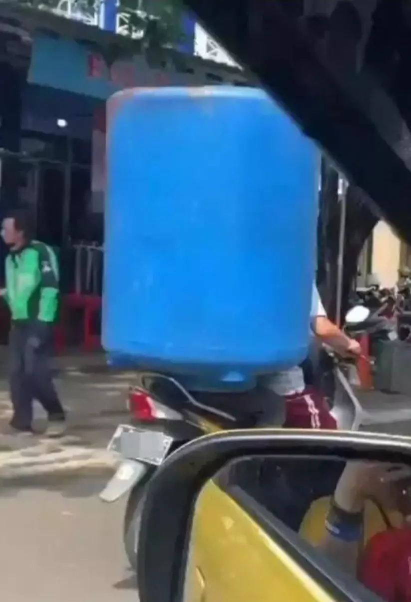 dibonceng nyeleneh berbagai sumber dibonceng nyeleneh berbagai sumber