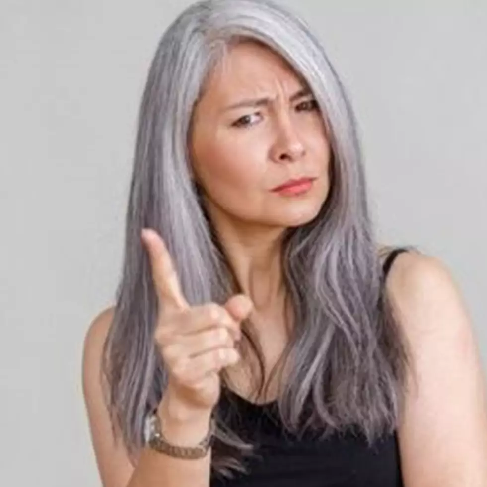 Hitam merata tanpa produk semir, ini cara atasi rambut beruban pakai cat alami dari 1 kacang-kacangan